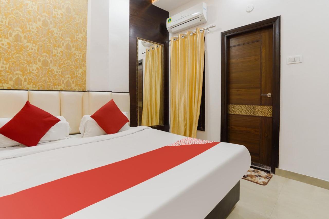 Oyo 48489 Adarsh Plaza Hotel Saharanpur Ngoại thất bức ảnh